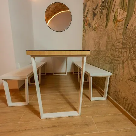 Galarza Deluxe Casa Xvi-xvii Parking Privado Gratis Caceres